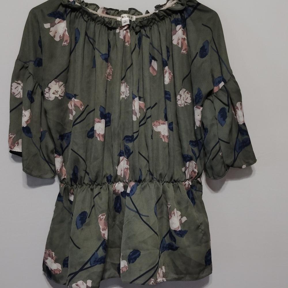 Off shoulder women green flower top